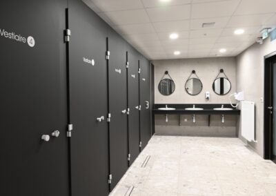 Cabine de douche vestiaire